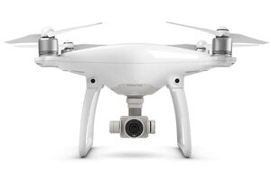 Квадрокоптер DJI Phantom 4